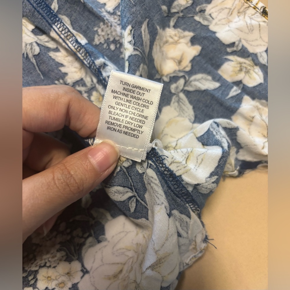 Live To Be Spoiled Women Maxi Blue Dress Sz S Floral V Neck Open Back Stretch - Picture 5 of 13